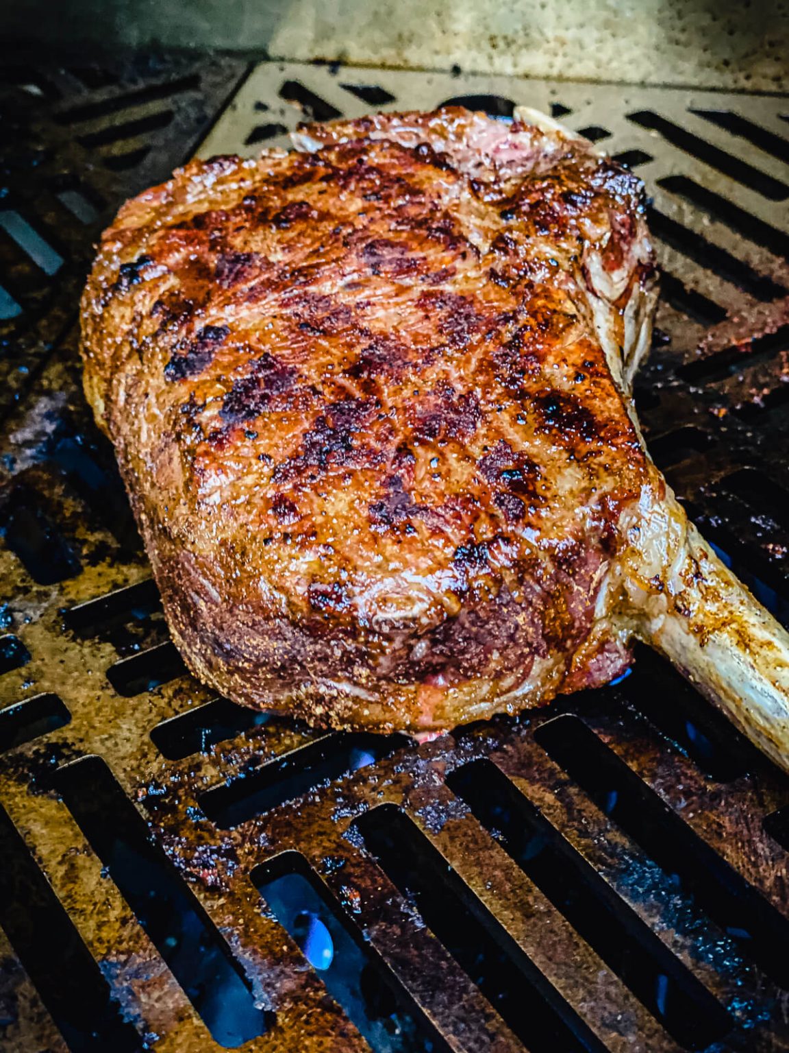 How To Reverse Sear Steak On A Gas Grill Grillseeker