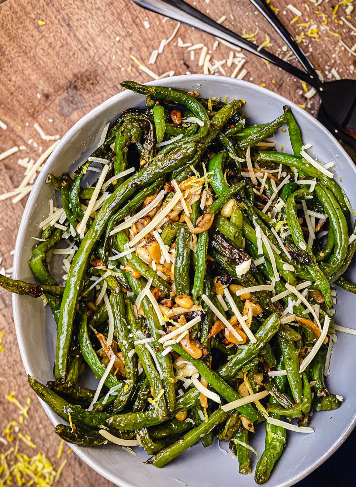 Roasted Green Beans (Garlic, Parm & Pine Nuts) - Grillseeker